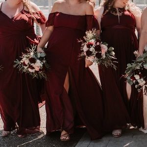 womens bridesmaid dress size 16, brand azazie, color is cabernet
